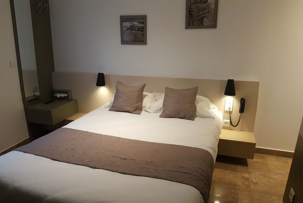 Hotel Le Saint Germain Aulnay-sous-Bois Kültér fotó