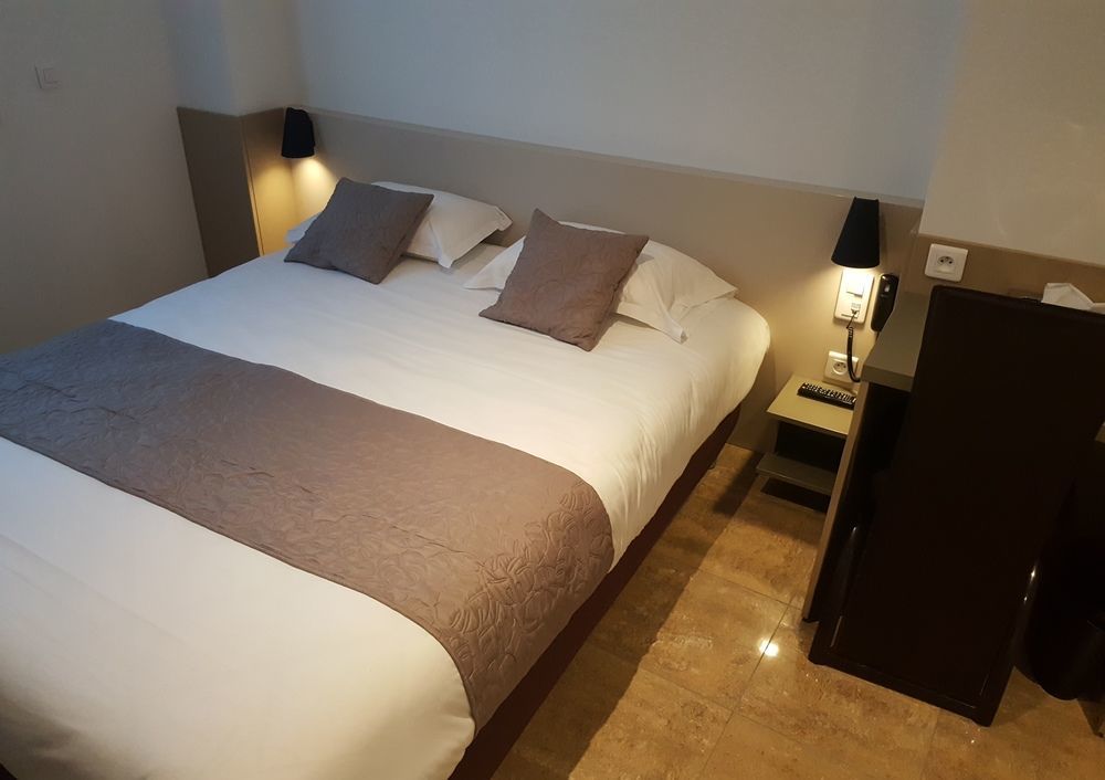 Hotel Le Saint Germain Aulnay-sous-Bois Kültér fotó