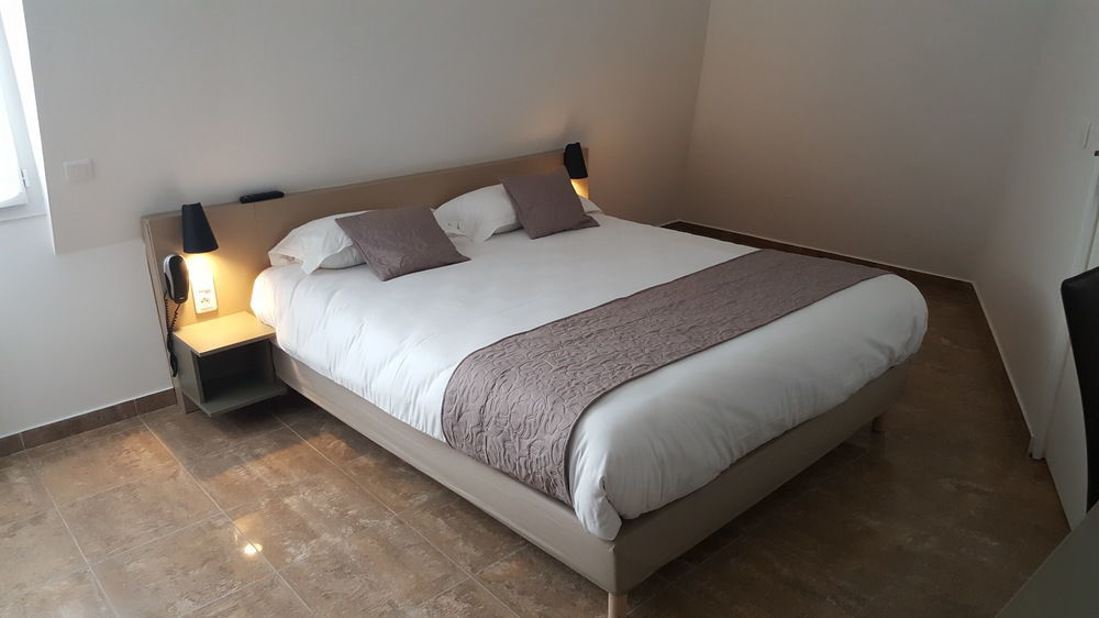 Hotel Le Saint Germain Aulnay-sous-Bois Kültér fotó