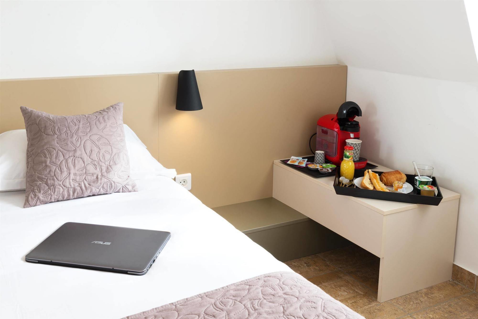 Hotel Le Saint Germain Aulnay-sous-Bois Kültér fotó